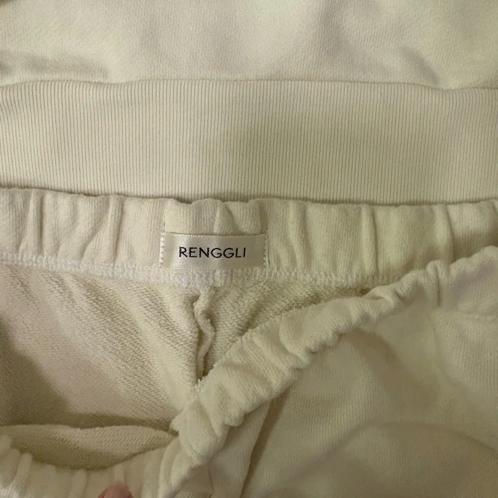 Renggli Cream Terry Crewneck Sweatshirt and Shorts Set. - Picture 5 of 8